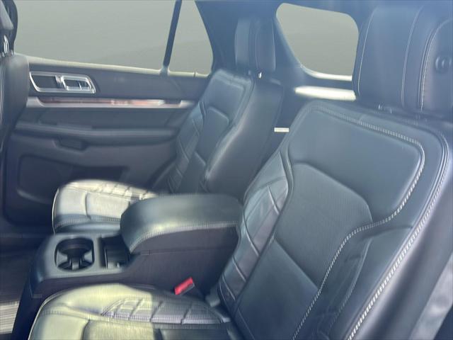 2017 Ford Explorer Platinum