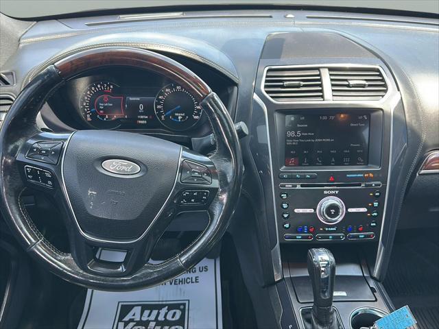 2017 Ford Explorer Platinum