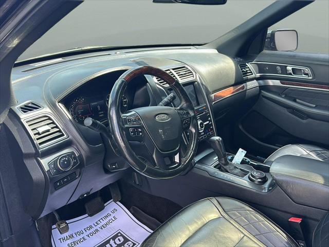 2017 Ford Explorer Platinum
