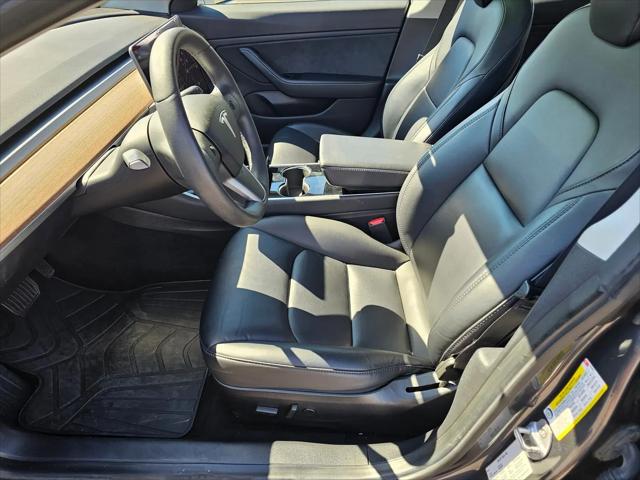 2019 Tesla Model 3 Mid Range