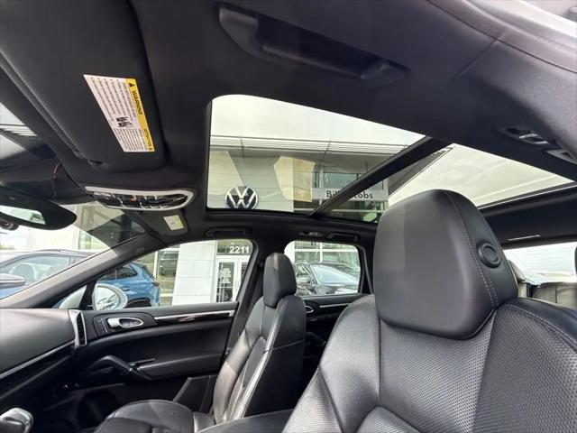 2016 Porsche Cayenne S