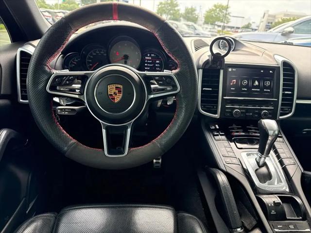 2016 Porsche Cayenne S