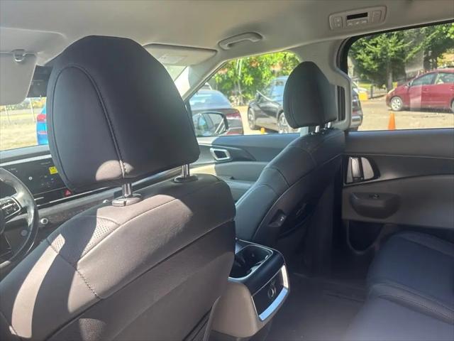 2026 Kia Carnival MPV LXS