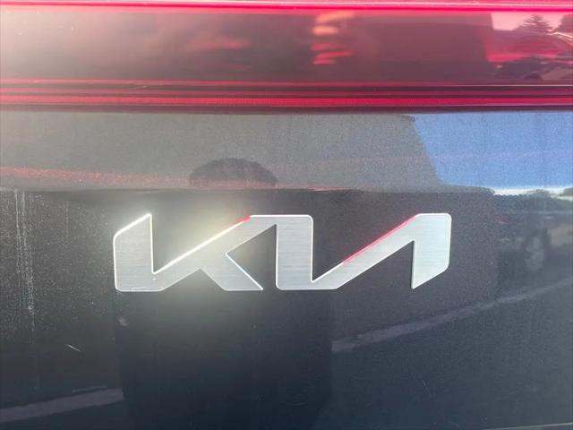 2026 Kia Carnival MPV LXS