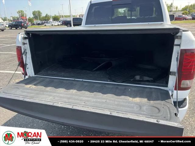 2017 Ram 1500 Night Crew Cab 4x4 57 Box