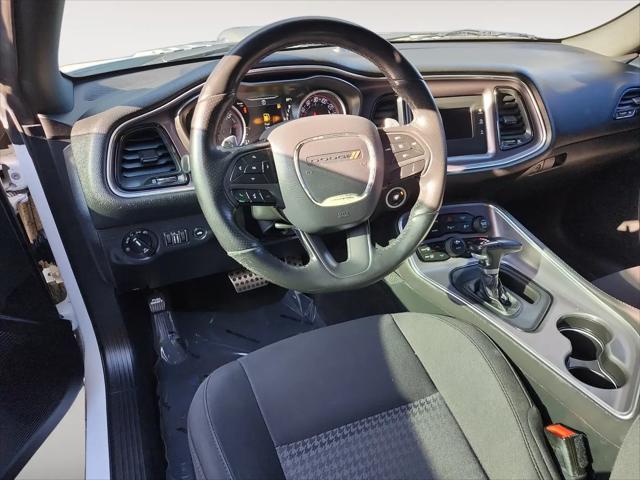 2017 Dodge Challenger R/T Shaker