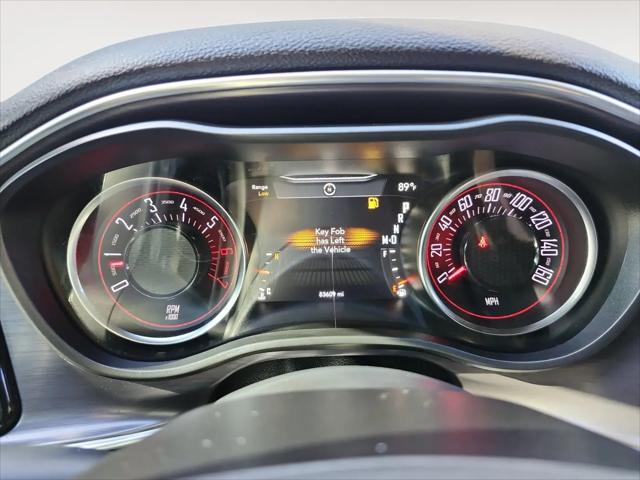 2017 Dodge Challenger R/T Shaker