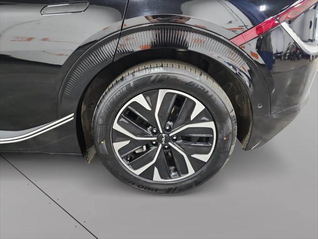 2024 Kia EV6 Wind