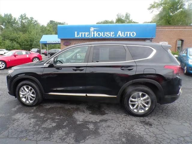 2019 Hyundai Santa Fe SE for sale in Lakewood, NY
