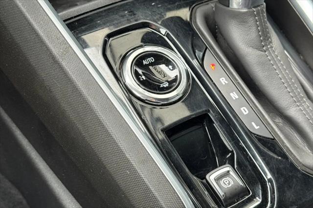 2023 Chevrolet Colorado 4WD Crew Cab Short Box LT