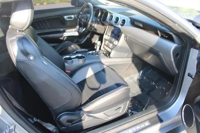 2021 Ford Mustang EcoBoost Fastback