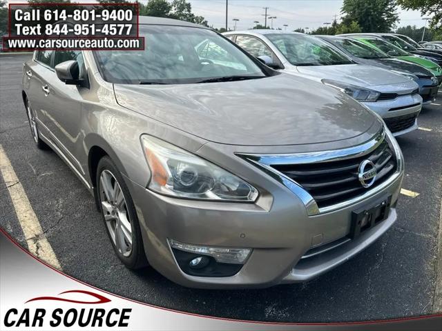2015 Nissan Altima for sale near Grove City, OH