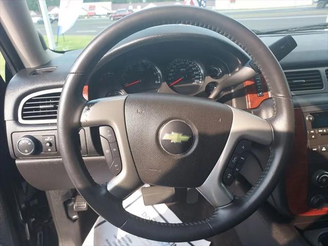 2013 Chevrolet Avalanche LS