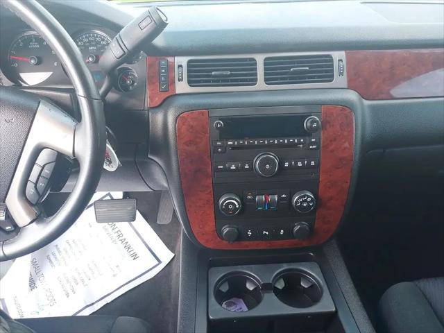 2013 Chevrolet Avalanche LS