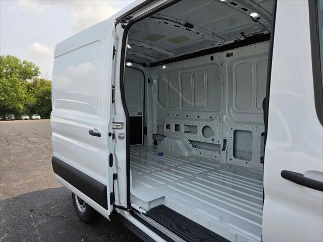 2026 Ford Transit Cargo Van T-350