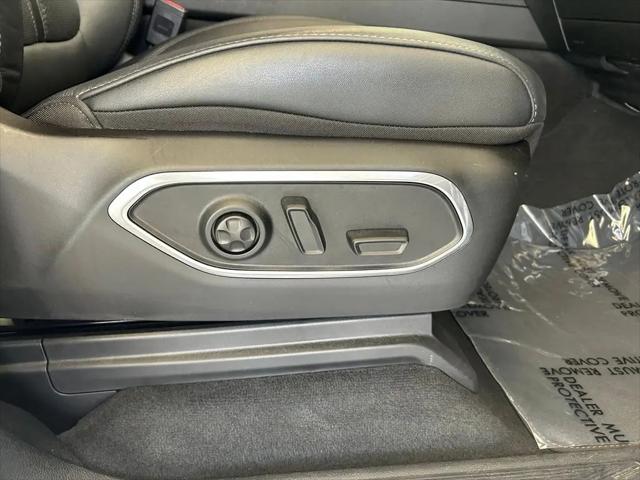2025 Jeep Wagoneer Carbide 4x4