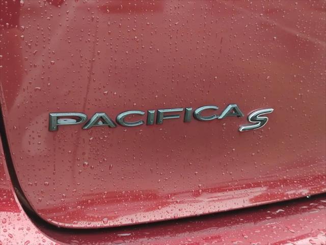 2021 Chrysler Pacifica Touring