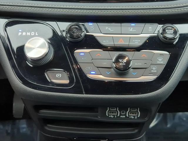 2021 Chrysler Pacifica Touring
