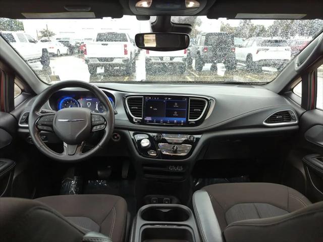 2021 Chrysler Pacifica Touring