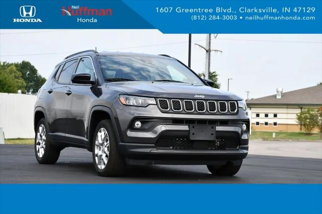 2023 Jeep Compass Latitude Lux FWD for sale in Clarksville, IN
