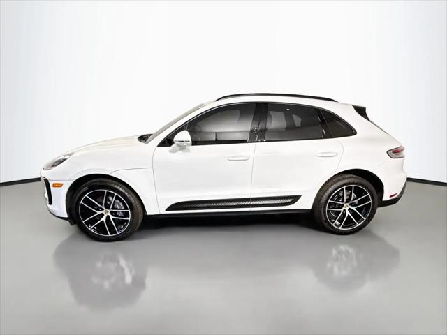 2024 Porsche Macan Macan