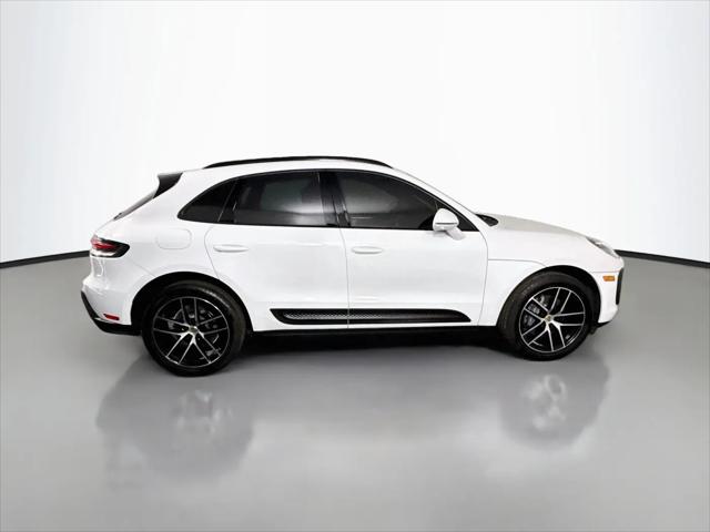 2024 Porsche Macan Macan