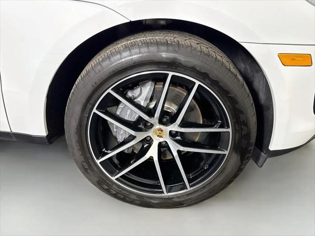 2024 Porsche Macan Macan