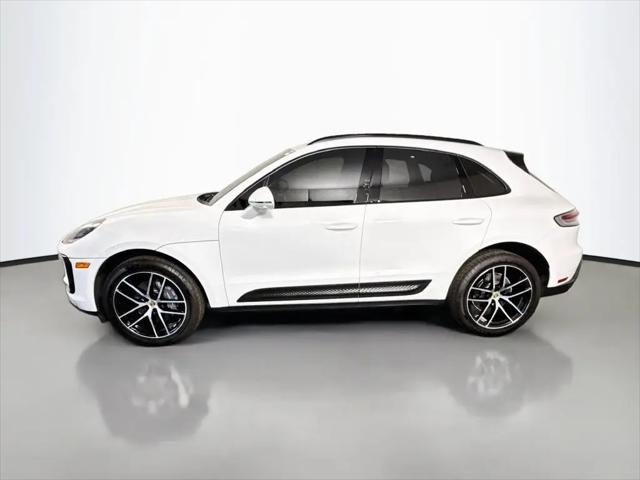 2024 Porsche Macan Macan