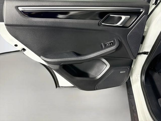 2024 Porsche Macan Macan