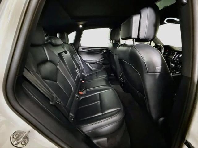 2024 Porsche Macan Macan