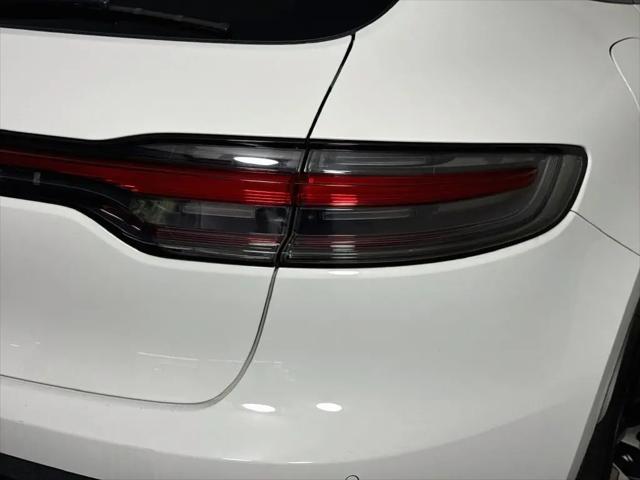 2024 Porsche Macan Macan