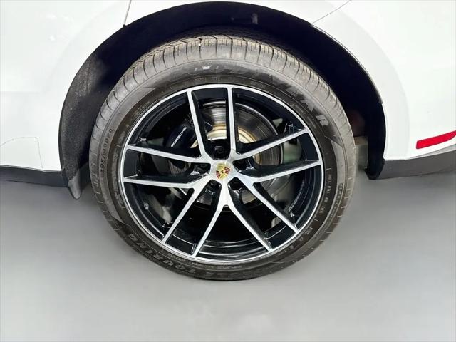 2024 Porsche Macan Macan