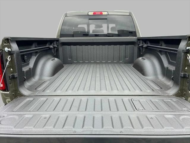 2026 Ram 1500 Laramie Crew Cab 4x4 57 Box
