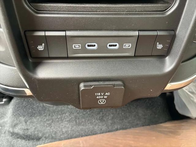 2026 Ram 1500 Laramie Crew Cab 4x4 57 Box