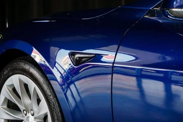 2018 Tesla Model S 75D