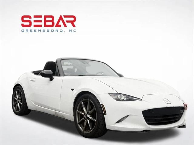2020 Mazda MX-5 Sport