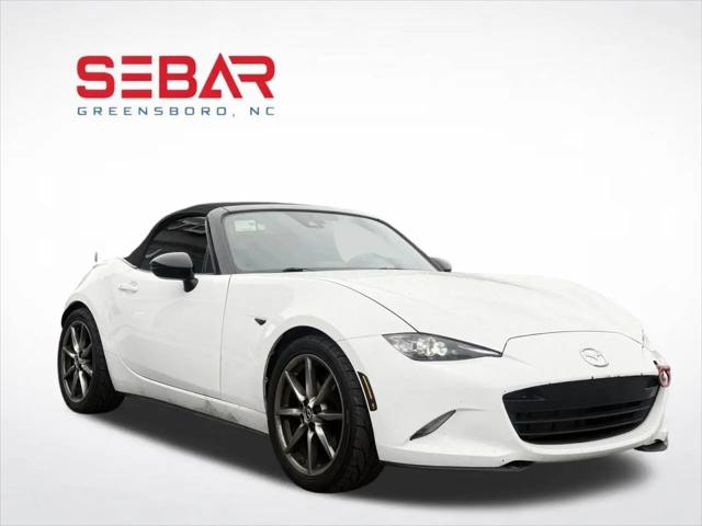2020 Mazda MX-5 Sport