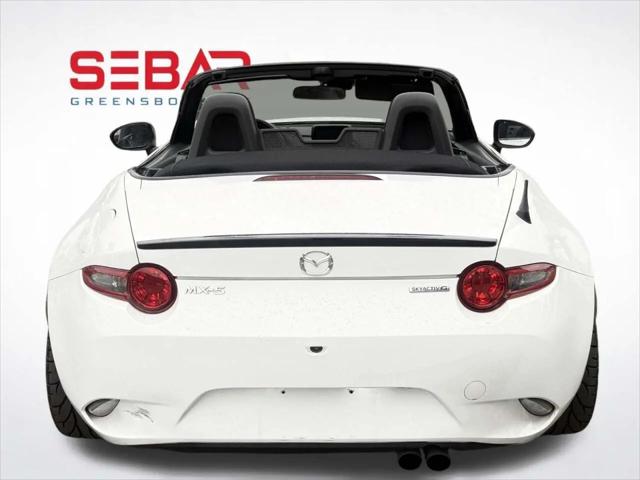 2020 Mazda MX-5 Sport
