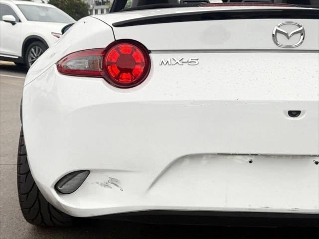 2020 Mazda MX-5 Sport