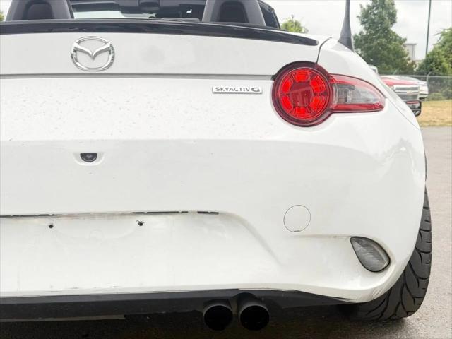 2020 Mazda MX-5 Sport