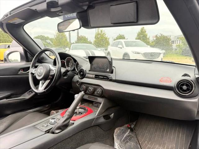 2020 Mazda MX-5 Sport