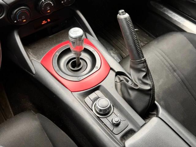 2020 Mazda MX-5 Sport