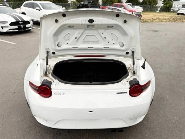 2020 Mazda MX-5 Sport