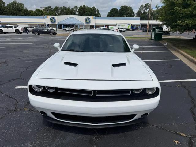 2021 Dodge Challenger SXT