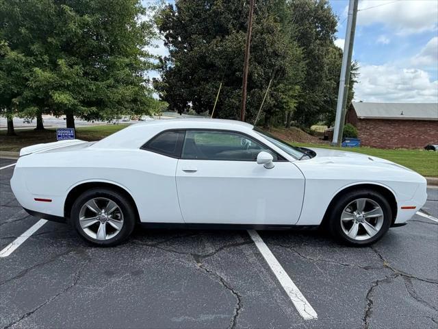 2021 Dodge Challenger SXT