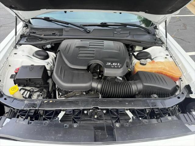 2021 Dodge Challenger SXT