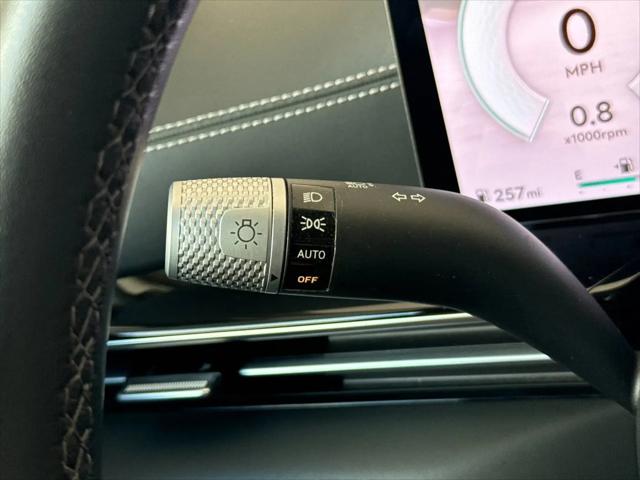 2025 Genesis GV80 2.5T Standard AWD