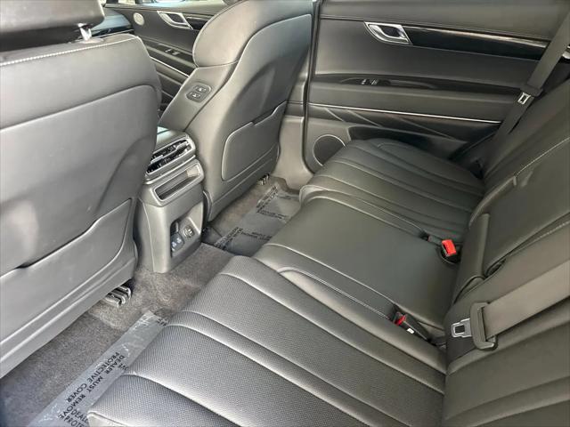 2025 Genesis GV80 2.5T Standard AWD