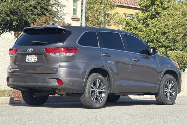 2017 Toyota Highlander LE Plus