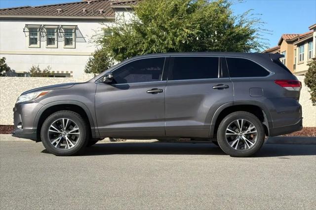 2017 Toyota Highlander LE Plus